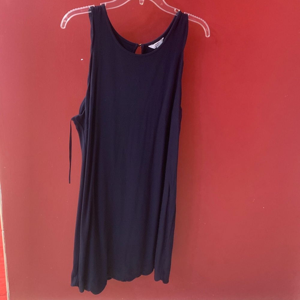 EUC Crown & Ivy Navy Scalloped Dress Size L
